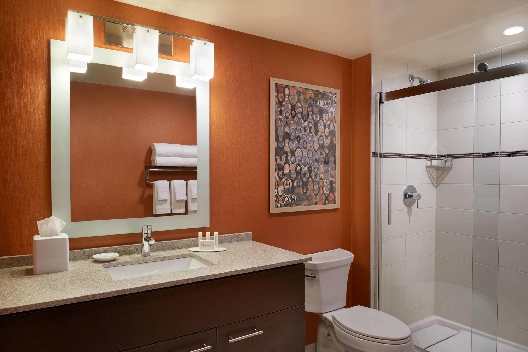 Towneplace Suites By Marriott Windsor Exteriér fotografie