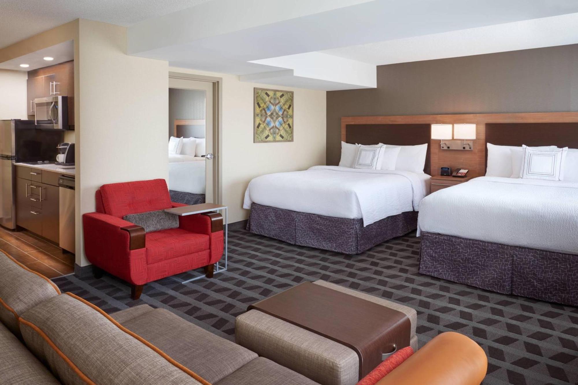 Towneplace Suites By Marriott Windsor Exteriér fotografie